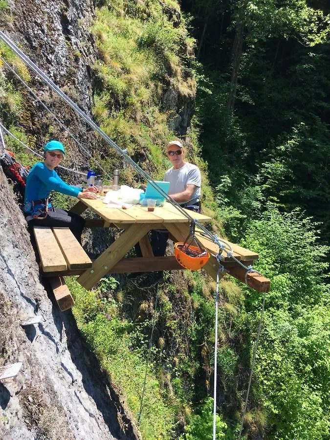 Hébergement de vacances Maison de 4 chambres avec jardin et wifi a Cauterets a 2 km des pistes France